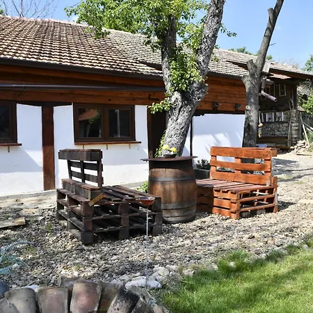 Feriehus Emena Art